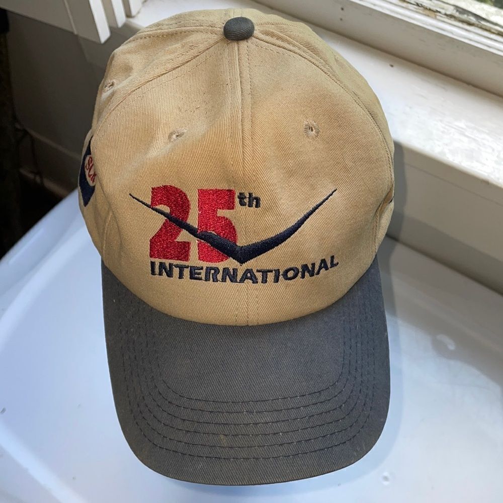 Vtg 25th Classic Chevy International SCR tan & navy blue souvenir snap back cap